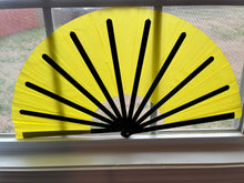 Load image into Gallery viewer, Plastic Clap Fans

